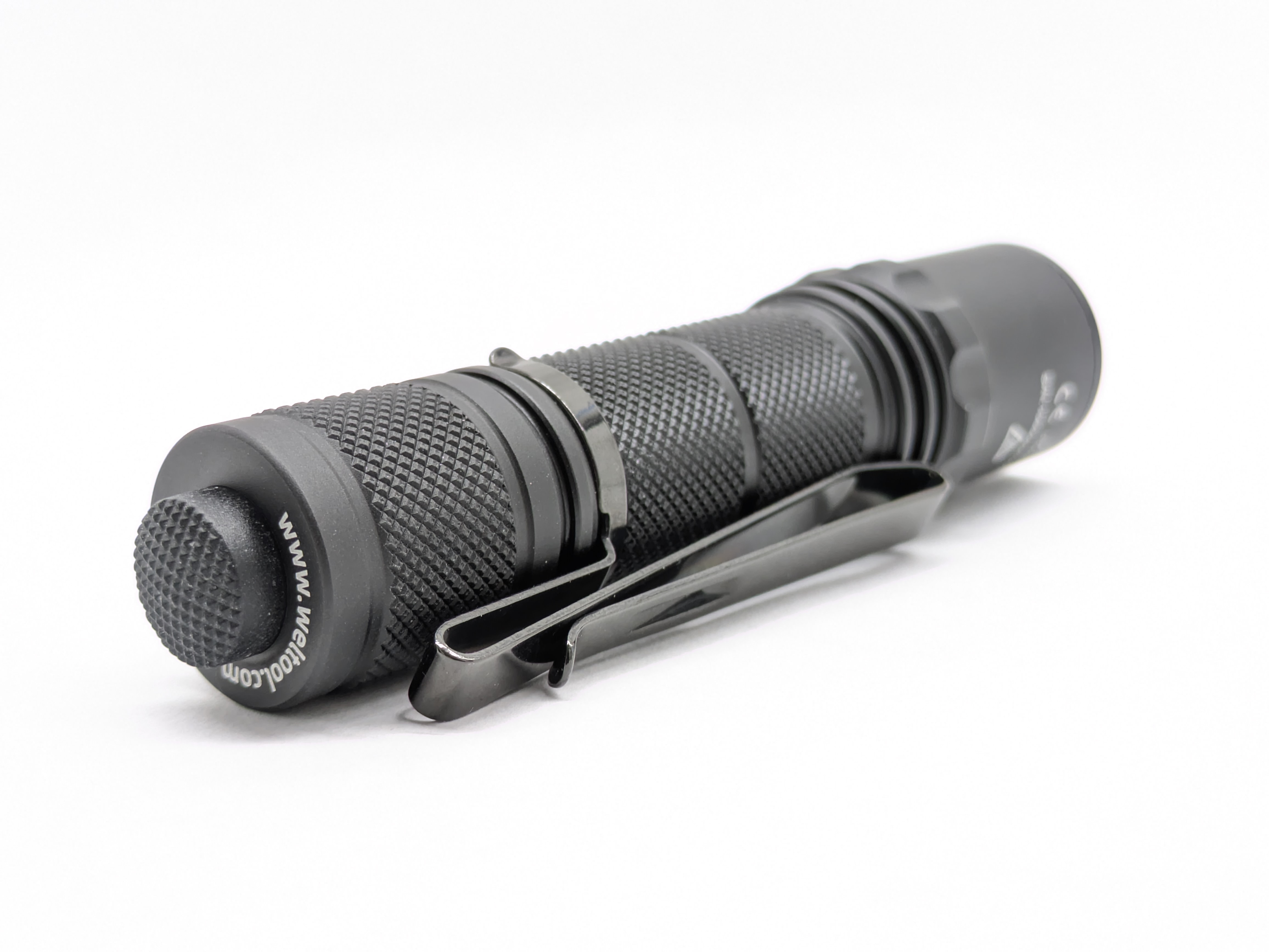 Weltool M7 HCRI Review – Classic Shape Inspection Light