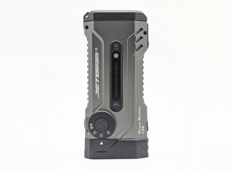 Jetbeam E28 Review – All the&nbsp;Features